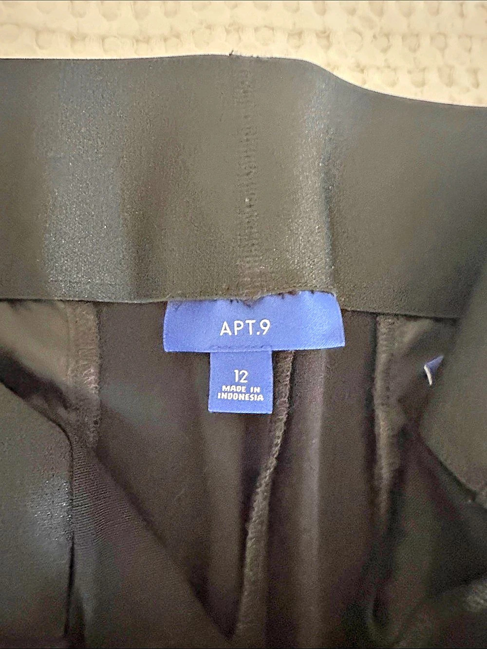Apt. 9 Black wide leg Pants Size 12 Like New - Picture 4 of 4